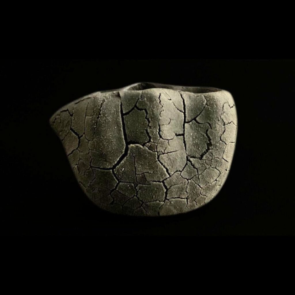 art pieceの漆器.片口酒器.唯一無二の器.焔土漆器.徳利.にごり酒.漆器.陶器.日本酒.zrak